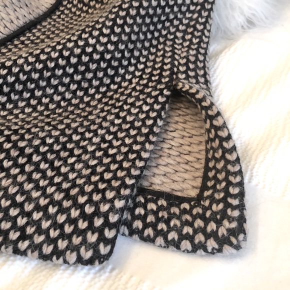 CLUB MONACO Alpaca Blend Vest - Picture 5 of 7